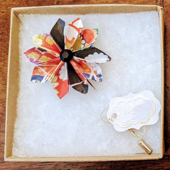 Kimono Flower Lapel Pin - Picture 7 of 7